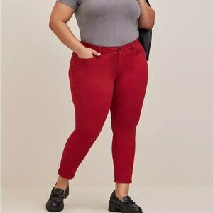 Torrid Boyfriend Straight Vintage Stretch NWT *Plus Size*